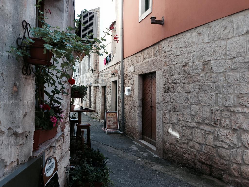 Apartment Old Town Umag Bilik gambar